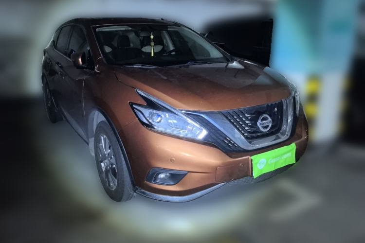 Used Nissan Murano 2015 2.5L XL Two-Wheel Drive Smart Edition Front Right 45 Deg