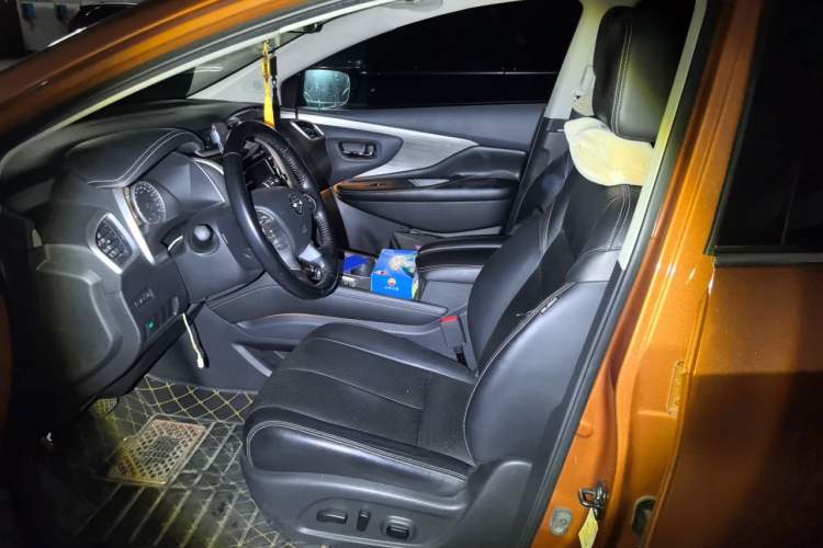 Used Nissan Murano 2015 2.5L XL Two-Wheel Drive Smart Edition Left Front Seat
