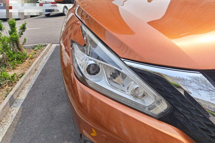 Used Nissan Murano 2015 2.5L XL Two-Wheel Drive Smart Edition Right Front Headlight