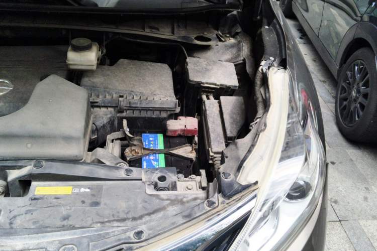 Used Nissan Murano 2015 2.5L XL NAVI Two-Wheel Drive Smart Edition Engine Bay Left