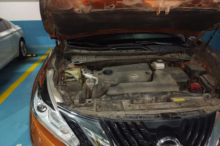 Used Nissan Murano 2015 2.5L XL NAVI Two-Wheel Drive Smart Edition Engine Bay Right