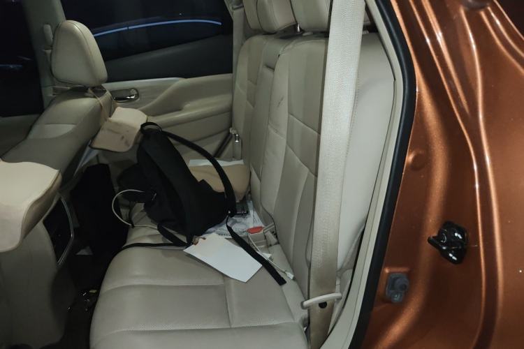 Used Nissan Murano 2015 2.5L XL NAVI Two-Wheel Drive Smart Edition Left Rear Seat