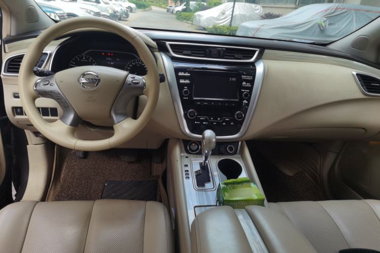 Used Nissan Murano 2015 2.5L XL Two-Wheel Drive Smart Edition Center Console