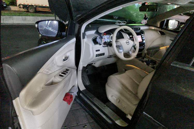 Used Nissan Murano 2015 2.5L XL Two-Wheel Drive Smart Edition Driver Seat