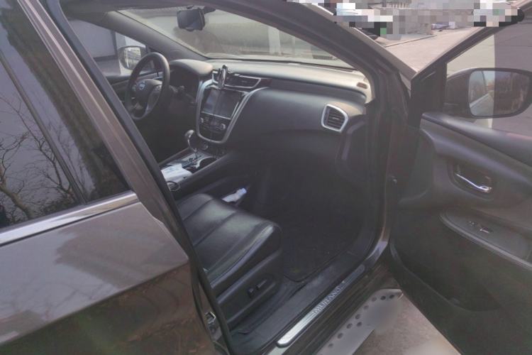 Used Nissan Murano 2015 2.5L XL Two-Wheel Drive Smart Edition Interior 1
