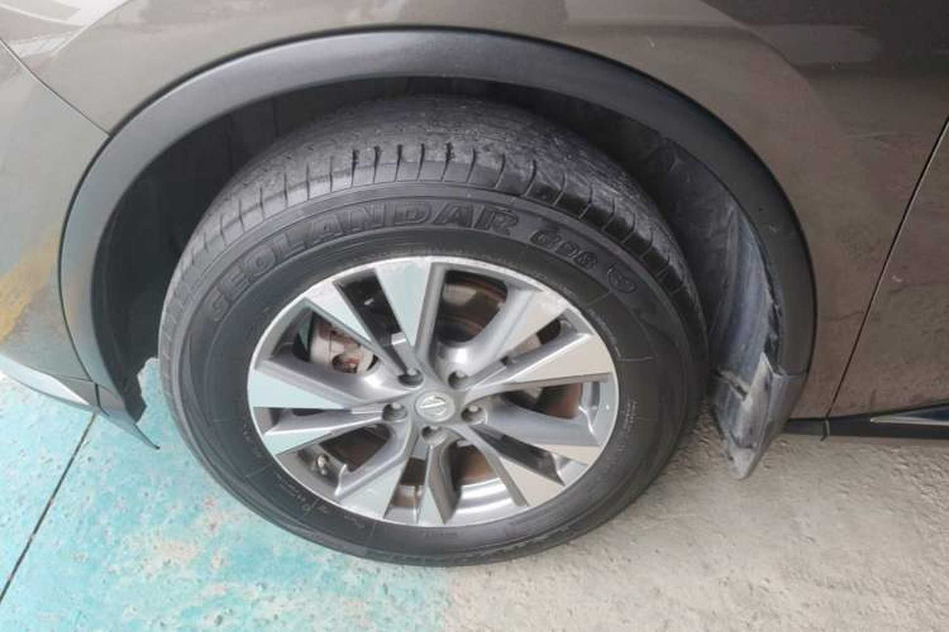 Used Nissan Murano 2015 2.5L XE Two-Wheel-Drive Elite Edition Left Front Wheel Hub