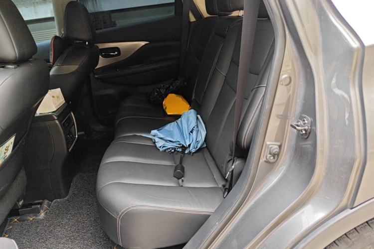 Used Nissan Murano 2015 2.5L XL NAVI Two-Wheel Drive Smart Edition Left Rear Seat