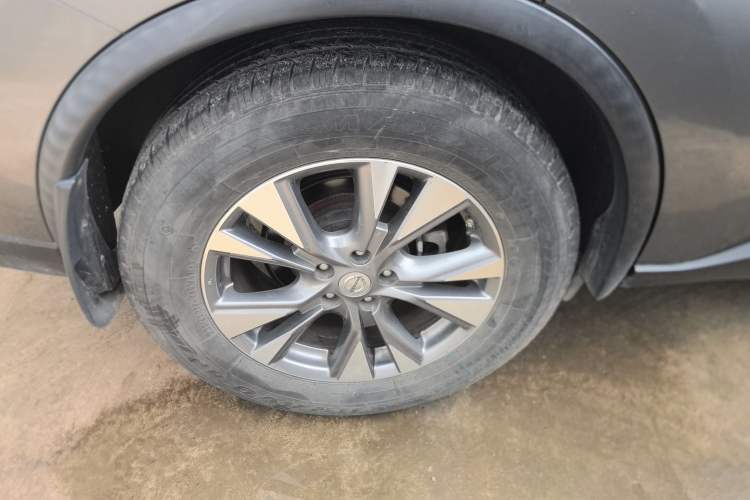 Used Nissan Murano 2015 2.5L XL NAVI Plus Two-Wheel Drive Smart Edition Right Rear Wheel Hub