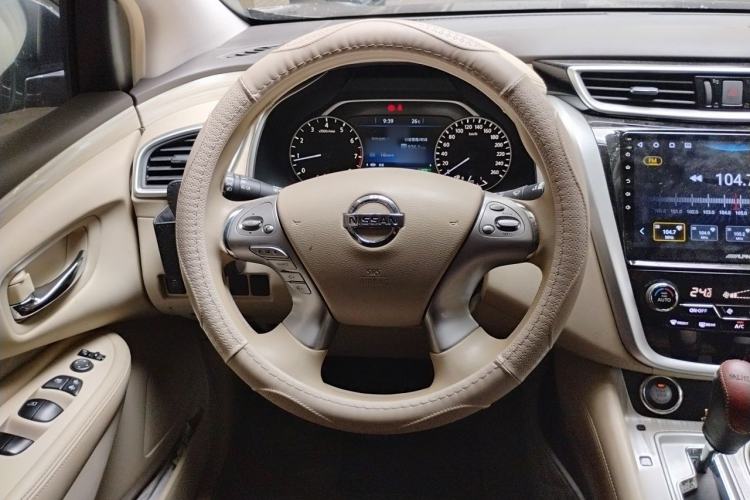 Used Nissan Murano 2015 2.5L XE Two-Wheel-Drive Elite Edition Steering Wheel
