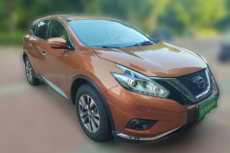 Used Nissan Murano 2015 2.5L XL Two-Wheel Drive Smart Edition Front Right 45 Deg