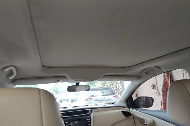 Used Nissan Murano 2015 2.5L XL Two-Wheel Drive Smart Edition Headliner