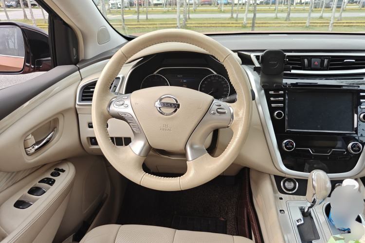 Used Nissan Murano 2015 2.5L XV RES Two-Wheel Drive Luxury Edition Steering Wheel