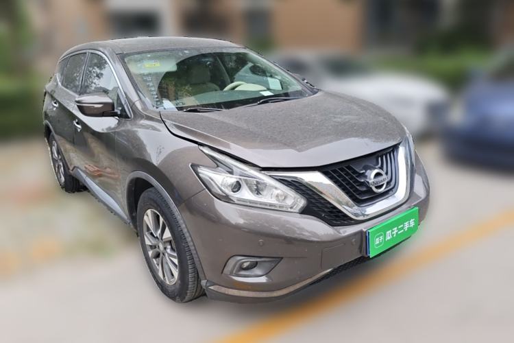 Used Nissan Murano 2015 2.5L XL Two-Wheel Drive Smart Edition Front Right 45 Deg