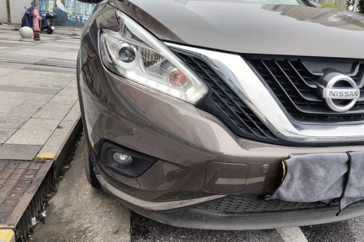 Used Nissan Murano 2015 2.5L XL Two-Wheel Drive Smart Edition Right Front Headlight