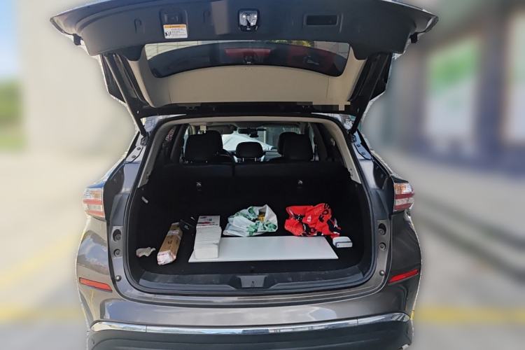 Used Nissan Murano 2015 2.5L XL Two-Wheel Drive Smart Edition Trunk
