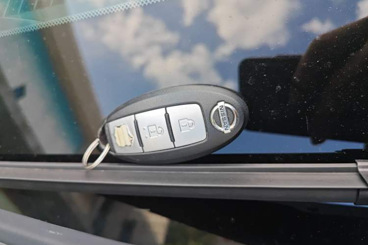 Used Nissan Murano 2015 2.5L XL Two-Wheel Drive Smart Edition Vehicle Key