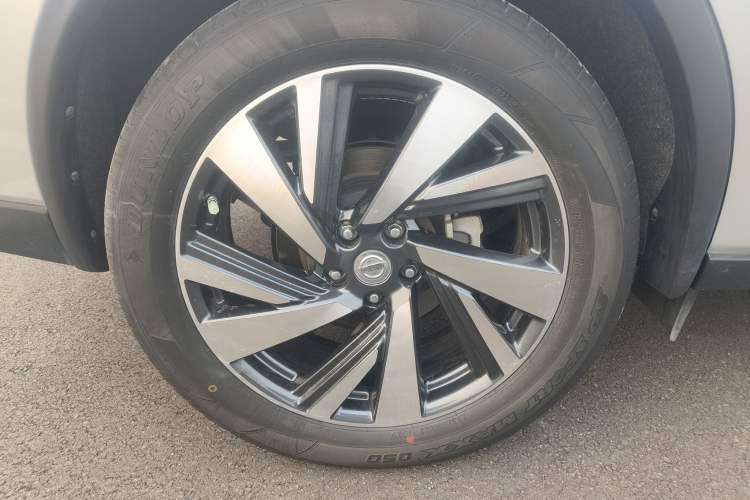 Used Nissan Murano 2015 2.5 S/C HEV XL Two-Wheel Drive Hybrid Luxury Edition Exterior 4