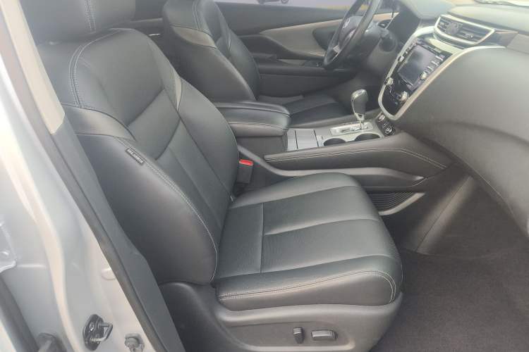Used Nissan Murano 2015 2.5 S/C HEV XL Two-Wheel Drive Hybrid Luxury Edition Right Front Seat