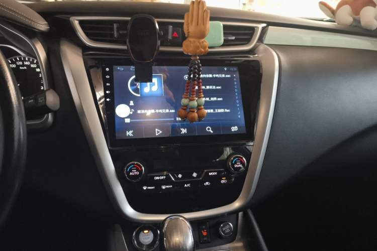 Used Nissan Murano 2015 2.5L XL Two-Wheel Drive Smart Edition Audio And AC Panel