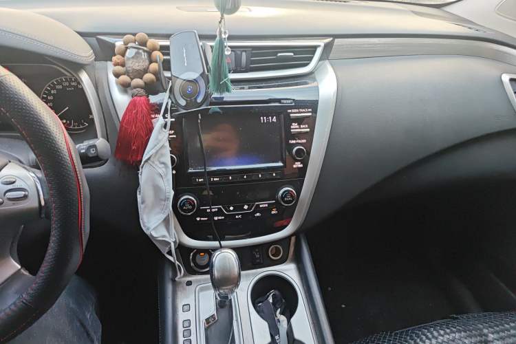 Used Nissan Murano 2015 2.5L XL Two-Wheel Drive Smart Edition Audio And AC Panel