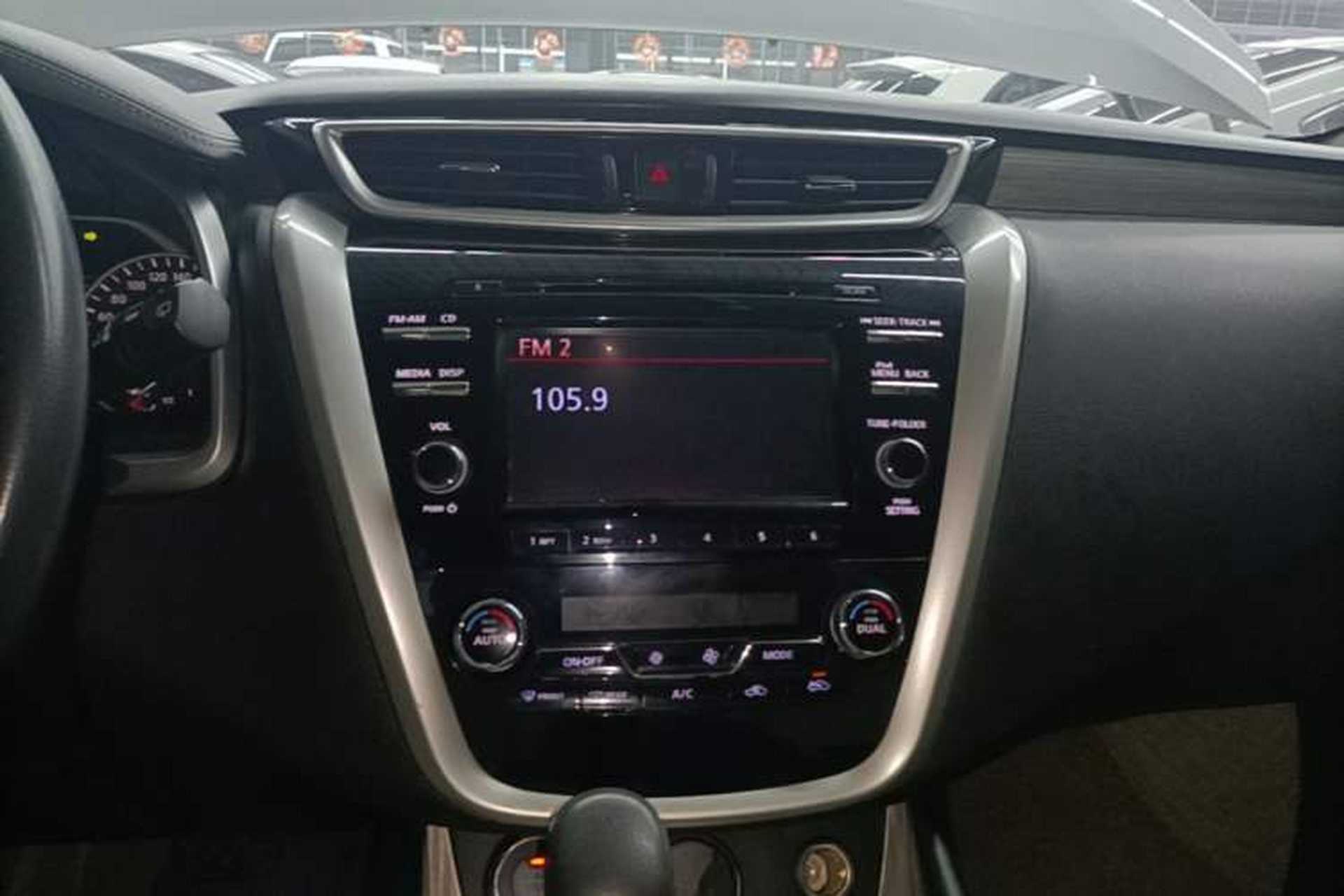 Used Nissan Murano 2015 2.5L XE Two-Wheel-Drive Elite Edition Audio And AC Panel
