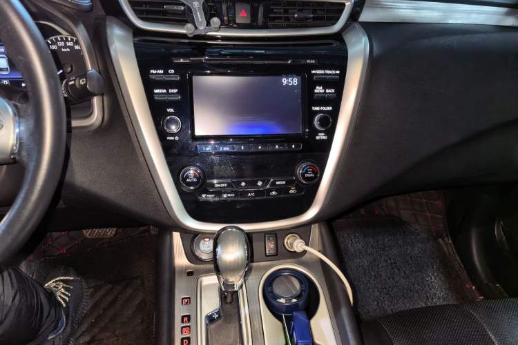 Used Nissan Murano 2015 2.5L XL Two-Wheel Drive Smart Edition Audio And AC Panel