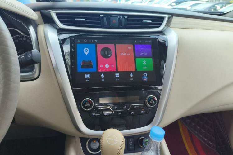 Used Nissan Murano 2015 2.5L XV RES Plus Two-Wheel-Drive Touring Edition Audio And AC Panel