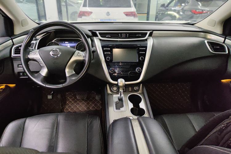 Used Nissan Murano 2015 2.5L XL Two-Wheel Drive Smart Edition Center Console