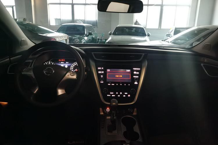 Used Nissan Murano 2015 2.5L XL Two-Wheel Drive Smart Edition Center Console