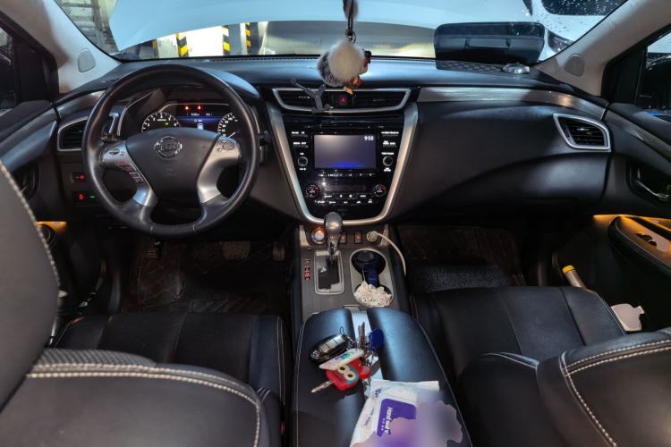 Used Nissan Murano 2015 2.5L XL Two-Wheel Drive Smart Edition Center Console