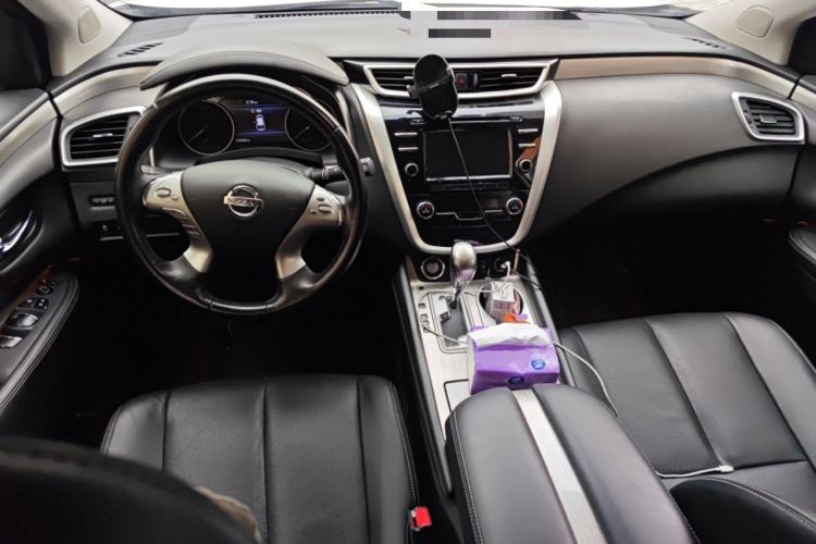 Used Nissan Murano 2015 2.5L XL Two-Wheel Drive Smart Edition Center Console