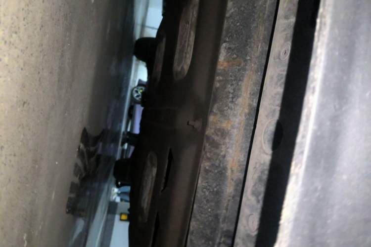 Used Nissan Murano 2015 2.5L XV RES Plus Two-Wheel-Drive Touring Edition Chassis Front