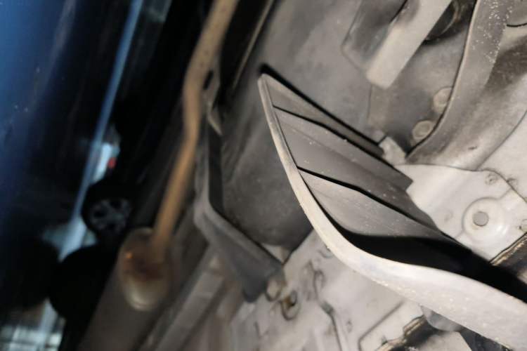 Used Nissan Murano 2015 2.5L XL Two-Wheel Drive Smart Edition Chassis Rear Right