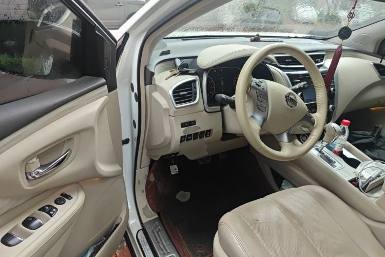 Used Nissan Murano 2015 2.5L XV RES Plus Two-Wheel-Drive Touring Edition Driver Seat