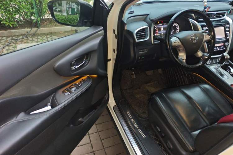 Used Nissan Murano 2015 2.5L XL Two-Wheel Drive Smart Edition Driver Seat