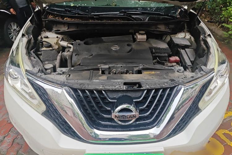 Used Nissan Murano 2015 2.5L XV RES Plus Two-Wheel-Drive Touring Edition Engine Bay