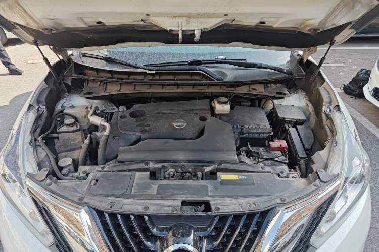 Used Nissan Murano 2015 2.5L XL Two-Wheel Drive Smart Edition Engine Bay
