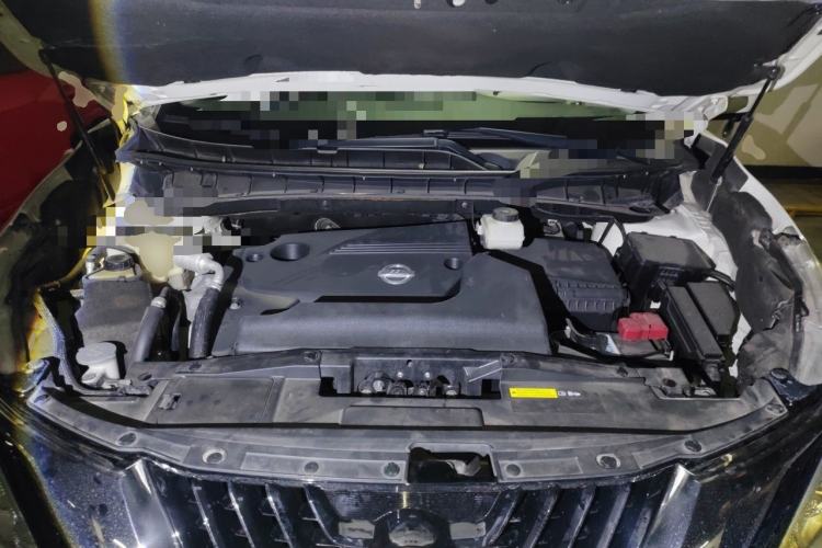 Used Nissan Murano 2015 2.5L XV RES Plus Two-Wheel-Drive Touring Edition Engine Bay