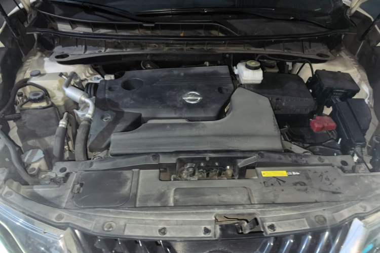 Used Nissan Murano 2015 2.5L XL Two-Wheel Drive Smart Edition Engine Bay