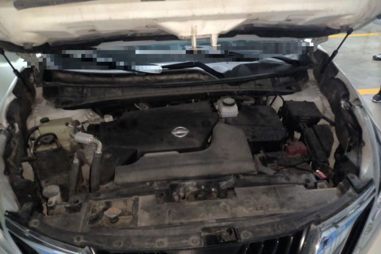 Used Nissan Murano 2015 2.5L XV RES Plus Two-Wheel-Drive Touring Edition Engine Bay