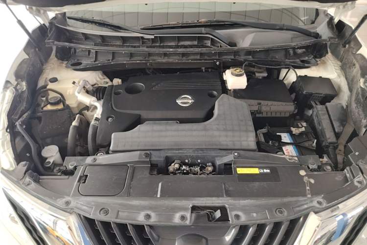Used Nissan Murano 2015 2.5L XL Two-Wheel Drive Smart Edition Engine Bay