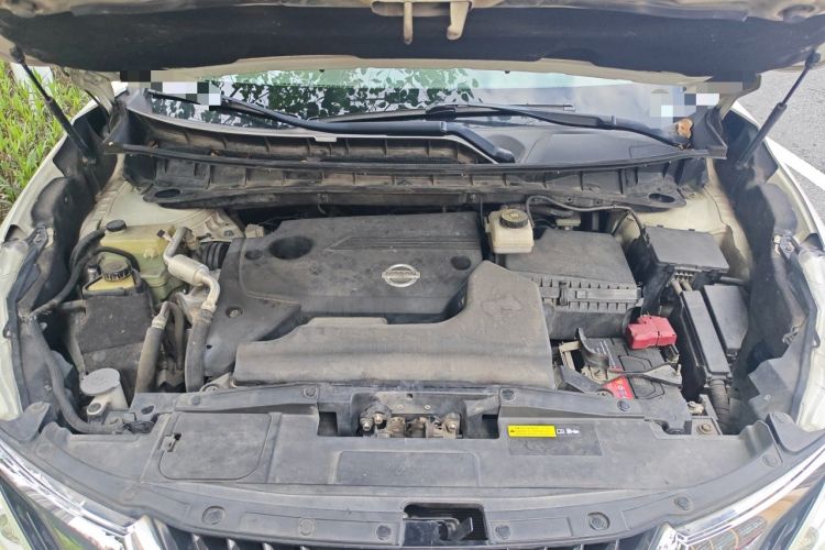 Used Nissan Murano 2015 2.5L XV RES Plus Two-Wheel-Drive Touring Edition Engine Bay