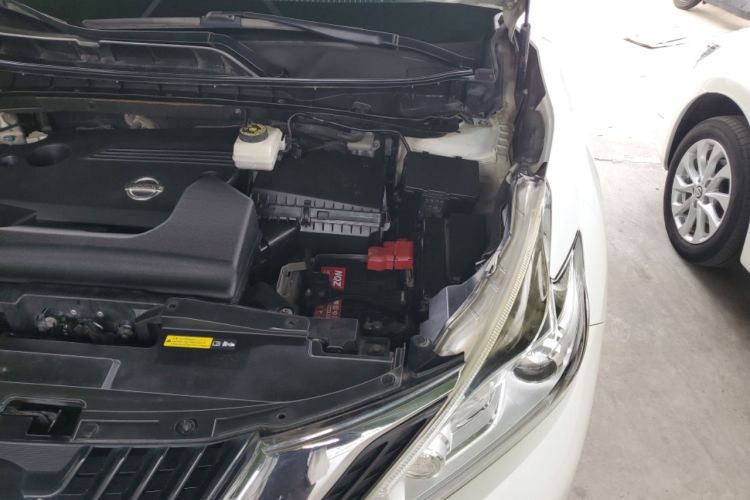 Used Nissan Murano 2015 2.5L XL Two-Wheel Drive Smart Edition Engine Bay Left