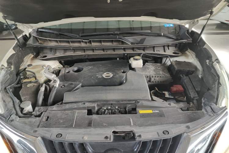 Used Nissan Murano 2015 2.5L XL Two-Wheel Drive Smart Edition Engine Bay
