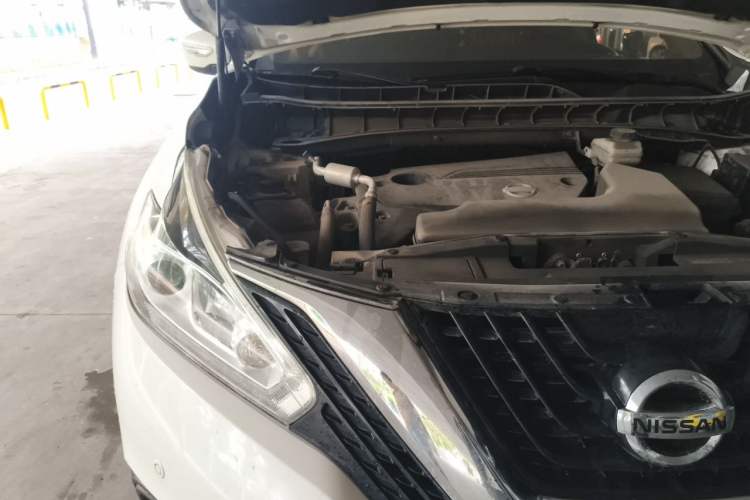 Used Nissan Murano 2015 2.5L XL Two-Wheel Drive Smart Edition Engine Bay Right