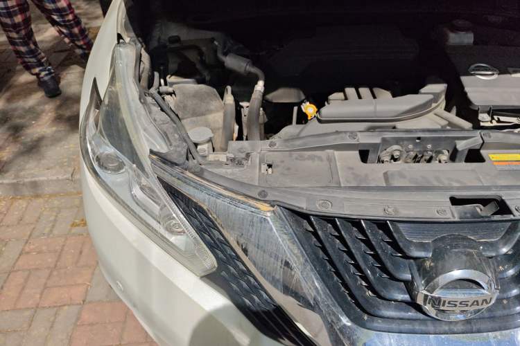 Used Nissan Murano 2015 2.5 S/C HEV XL Two-Wheel Drive Hybrid Luxury Edition Engine Bay Right