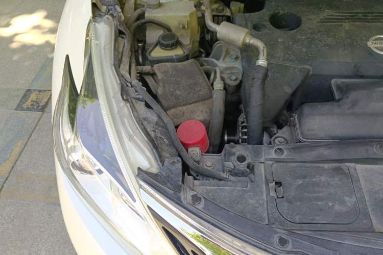 Used Nissan Murano 2015 2.5L XL Two-Wheel Drive Smart Edition Engine Bay Right
