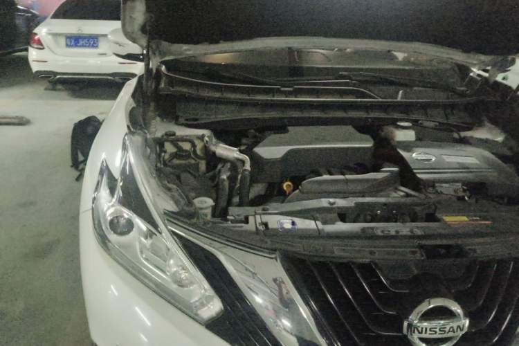 Used Nissan Murano 2015 2.5 S/C HEV XL Two-Wheel Drive Hybrid Luxury Edition Engine Bay Right