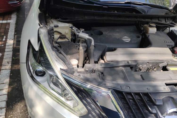 Used Nissan Murano 2015 2.5L XL NAVI Plus Two-Wheel Drive Smart Edition Engine Bay Right