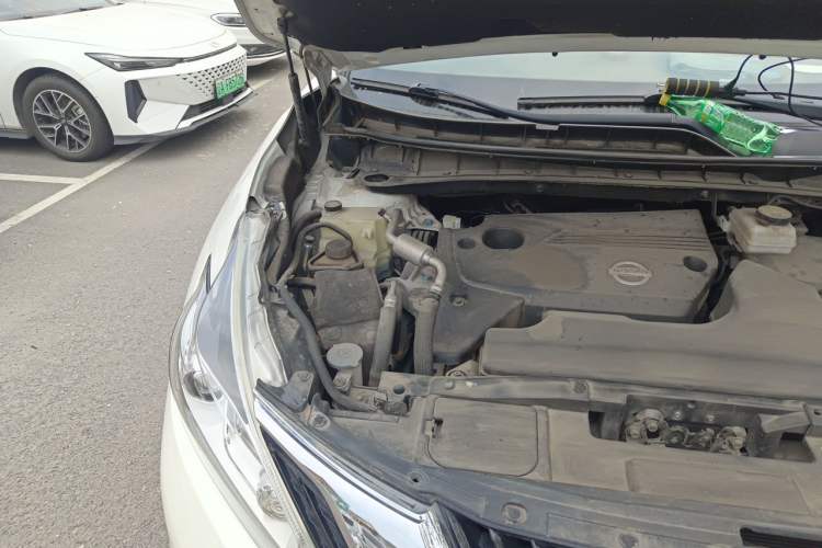 Used Nissan Murano 2015 2.5L XL Two-Wheel Drive Smart Edition Engine Bay Right